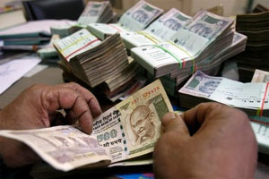 थांब लक्ष्मी.. थांब लक्ष्मी..