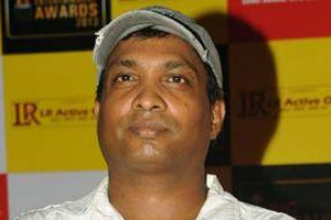 ‘विनोद वीर’ भारती सिंग, किकू शारदा सुनील पाल मराठी चित्रपटात ‘विनोद वीर’ भारती सिंग, किकू शारदा सुनील पाल मराठी चित्रपटात