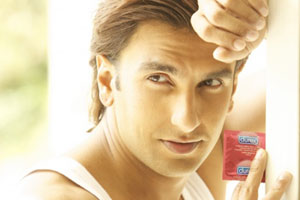 कंडोमच्या जाहिरातीत रणवीर सिंग! कंडोमच्या जाहिरातीत रणवीर सिंग!