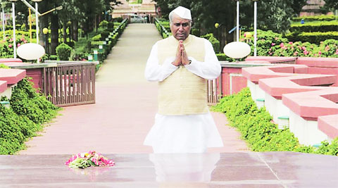 केवळ माहितीपट केवळ माहितीपट