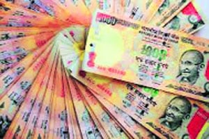 निवडणूक खर्चाचा घोळच! निवडणूक खर्चाचा घोळच!