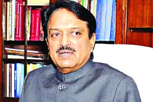 विलासरावांचा जन्मदिन विविध उपक्रमांनी साजरा विलासरावांचा जन्मदिन विविध उपक्रमांनी साजरा
