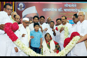 राजकारण व सहकारात सरंजामशाहीचा प्रवेश चिंताजनक-विखे