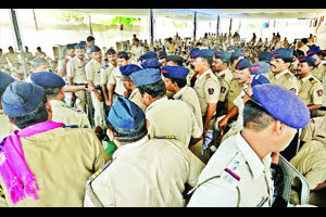 मतदारांच्या उत्साहामुळे उमेदवारांची उत्कंठा शिगेला