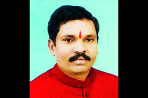 गडचिरोलीतील आदिवासी मतदारांना गृहित धरल्याने उसेंडींची बंडी उलार