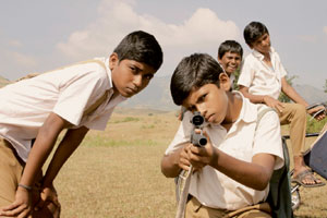 एका चांगल्या चित्रपटाला नानाचा ‘सलाम’!