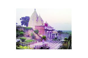 पंढरपूरच्या विठ्ठल मंदिरात पुजारीपदासाठी मुलाखती पूर्ण पंढरपूरच्या विठ्ठल मंदिरात पुजारीपदासाठी मुलाखती पूर्ण