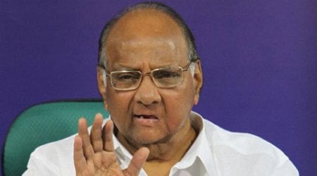 भपकेबाजपणा नको, साधेपणाने वागा!