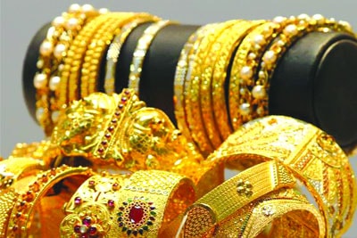 सोने खरेदीसाठी ‘अच्छे दिन’; प्रतितोळा ८०० रुपयांची घट!