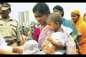 अन्नपदार्थाच्या ६ जाहिरातींविरोधात एफ.डी.ए.ची कारवाई