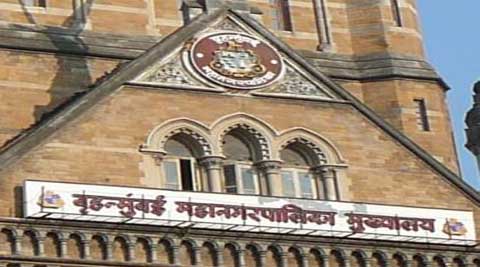 पालिकेने आधी स्वत:चे रस्ते सांभाळावेत पालिकेने आधी स्वत:चे रस्ते सांभाळावेत