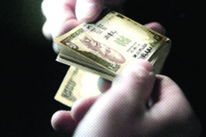भ्रष्टाचारावर पूर्णपणे नियंत्रण अशक्य