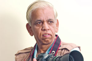 विहंगमनाचा माणूस.. विहंगमनाचा माणूस..