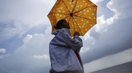 मान्सूनचे ५ जूनला केरळात आगमन मान्सूनचे ५ जूनला केरळात आगमन