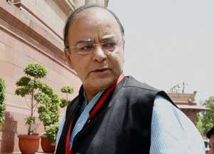 जेटलींवर विशेष कक्षात उपचार जेटलींवर विशेष कक्षात उपचार