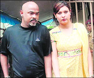 मोलकरणीला मारहाण केल्याप्रकरणी विनोद कांबळीविरोधात तक्रार