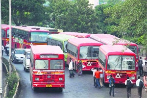 सक्षमीकरणाच्या अटीवर पीएमपीला टोलमाफी द्या सक्षमीकरणाच्या अटीवर पीएमपीला टोलमाफी द्या