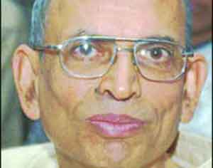 वृक्षतोड, पवनचक्क्या दरडी कोसळण्यास कारणीभूत – माधव गाडगीळ वृक्षतोड, पवनचक्क्या दरडी कोसळण्यास कारणीभूत – माधव गाडगीळ