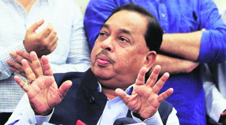 राणे तळय़ातच! मंत्रिपदाचा राजीनामा, पण काँग्रेसमध्येच राहणार राणे तळय़ातच! मंत्रिपदाचा राजीनामा, पण काँग्रेसमध्येच राहणार