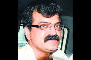 राष्ट्रवादीत राहून फोडाफोडी करू नका- जितेंद्र आव्हाड