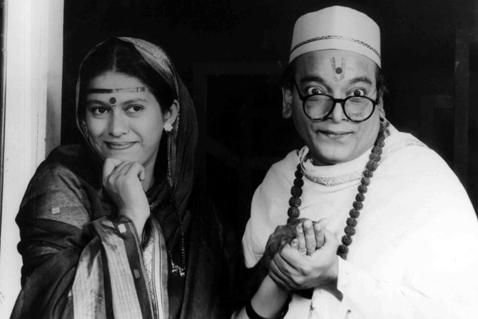 अभिनेत्री रसिका जोशी यांचा स्मृतीदिन अभिनेत्री रसिका जोशी यांचा स्मृतीदिन