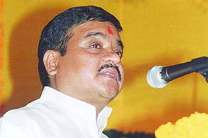 सांगलीतील राष्ट्रवादीच्या बंडखोरांचा सलोख्यास नकार सांगलीतील राष्ट्रवादीच्या बंडखोरांचा सलोख्यास नकार