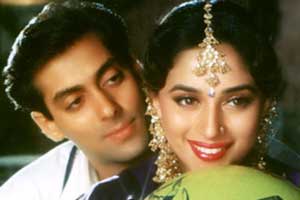 ‘हम आपके है कौन’ची विशी! ‘हम आपके है कौन’ची विशी!