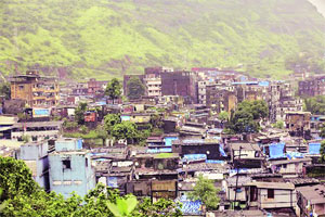 धोकादायक वस्त्यांचे जंक्शन! धोकादायक वस्त्यांचे जंक्शन!