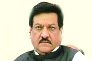 ‘आयआयएम’ला मुख्यमंत्रीही अनुकूल ‘आयआयएम’ला मुख्यमंत्रीही अनुकूल