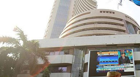 सेन्सेक्स महिन्याच्या नीचांकाला सेन्सेक्स महिन्याच्या नीचांकाला