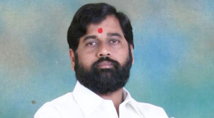 ठाण्यात शिंदेशाहीविरोधात बंडाचे वारे