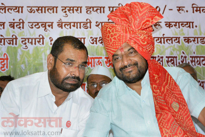 खोत यांच्या मंत्रिपदाला राजू शेट्टी यांचाच विरोध खोत यांच्या मंत्रिपदाला राजू शेट्टी यांचाच विरोध