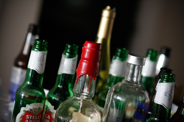 liquor, chandrapur, ncp leader