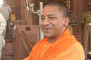 खासदार आदित्यनाथ अडचणीत खासदार आदित्यनाथ अडचणीत