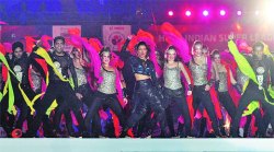 इंडियन संगीत लीगची मेजवानी