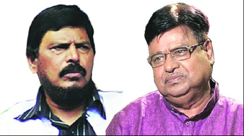 भाजपसोबत जाण्याचा निर्णय फुटपाथवर घेतला -अर्जुन डांगळे