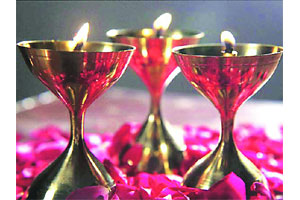 स्वागत दिवाळीचे : दीप:ज्योती नमोऽ स्तुते स्वागत दिवाळीचे : दीप:ज्योती नमोऽ स्तुते