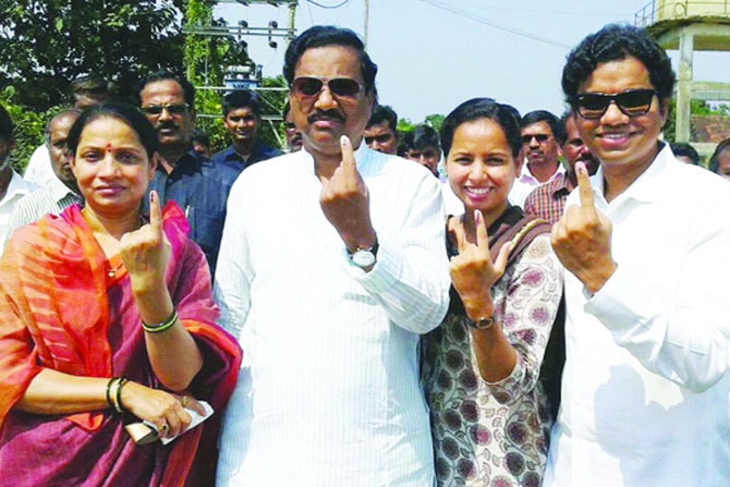 राष्ट्रवादीला स्पष्ट बहुमत मिळेल – तटकरे राष्ट्रवादीला स्पष्ट बहुमत मिळेल – तटकरे