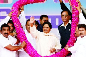 देशात ‘बुरे दिन’ची सुरुवात ;मायावती यांची टीका