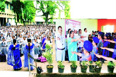 स्वच्छ भारत अभियान : कुठे हरितकुंभ शपथ, तर कुठे कुंभमेळ्यावर चर्चासत्र