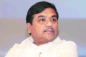 तासगावमधून आर. आर. पाटील विजयी! तासगावमधून आर. आर. पाटील विजयी!