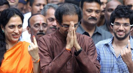 हे खरे की ते खरे?