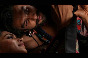 आमची जोडी सुंदर दिसते ना? – रणवीर सिंग
