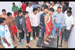 ‘महाराष्ट्र केसरी’ कुस्त्यांना प्रारंभ