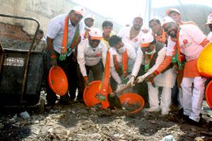 भाजपचे स्वच्छता अभियान फक्त फोटोसाठी!