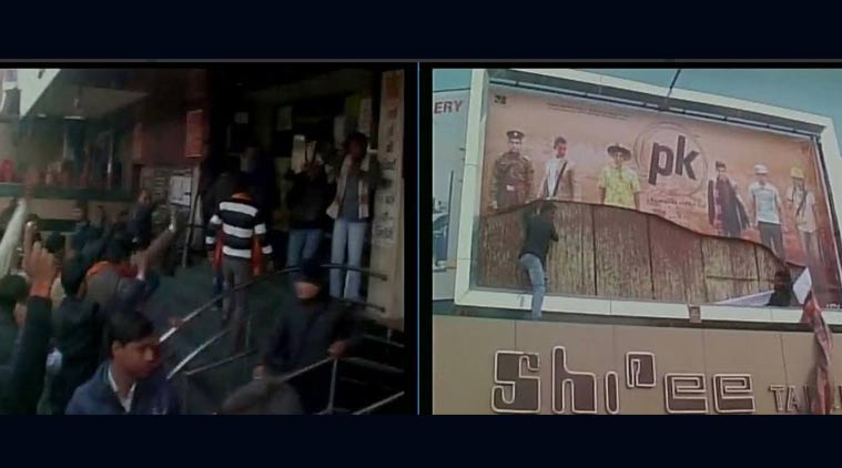 ‘पीके’ विरोधी आंदोलनाला हिंसक वळण, बजरंग दलाच्या कार्यकर्त्यांकडून तोडफोड ‘पीके’ विरोधी आंदोलनाला हिंसक वळण, बजरंग दलाच्या कार्यकर्त्यांकडून तोडफोड