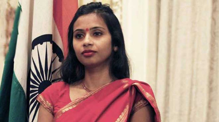 देवयानी खोब्रागडे पुन्हा वादाच्या भोवऱ्यात देवयानी खोब्रागडे पुन्हा वादाच्या भोवऱ्यात