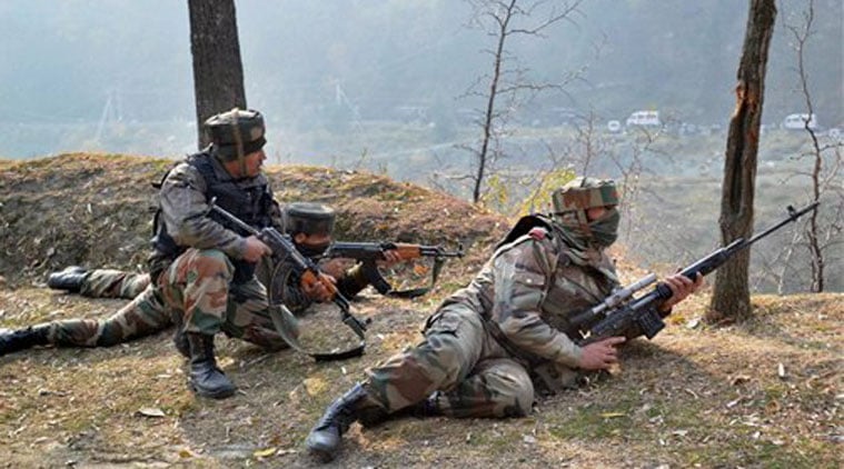 जम्मू-काश्मीरमध्ये दहशतवादी हल्ल्यात ११ जवान शहीद; सहा दहशतवाद्यांना कंठस्नान जम्मू-काश्मीरमध्ये दहशतवादी हल्ल्यात ११ जवान शहीद; सहा दहशतवाद्यांना कंठस्नान