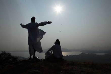 शनिवारवाड्यावर पुन्हा एकदा घुमणार लोकमान्यांची गर्जना शनिवारवाड्यावर पुन्हा एकदा घुमणार लोकमान्यांची गर्जना