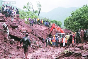 माळीण दुर्घटनाग्रस्तांचे दोन वर्षांत पुनर्वसन -खडसे माळीण दुर्घटनाग्रस्तांचे दोन वर्षांत पुनर्वसन -खडसे
